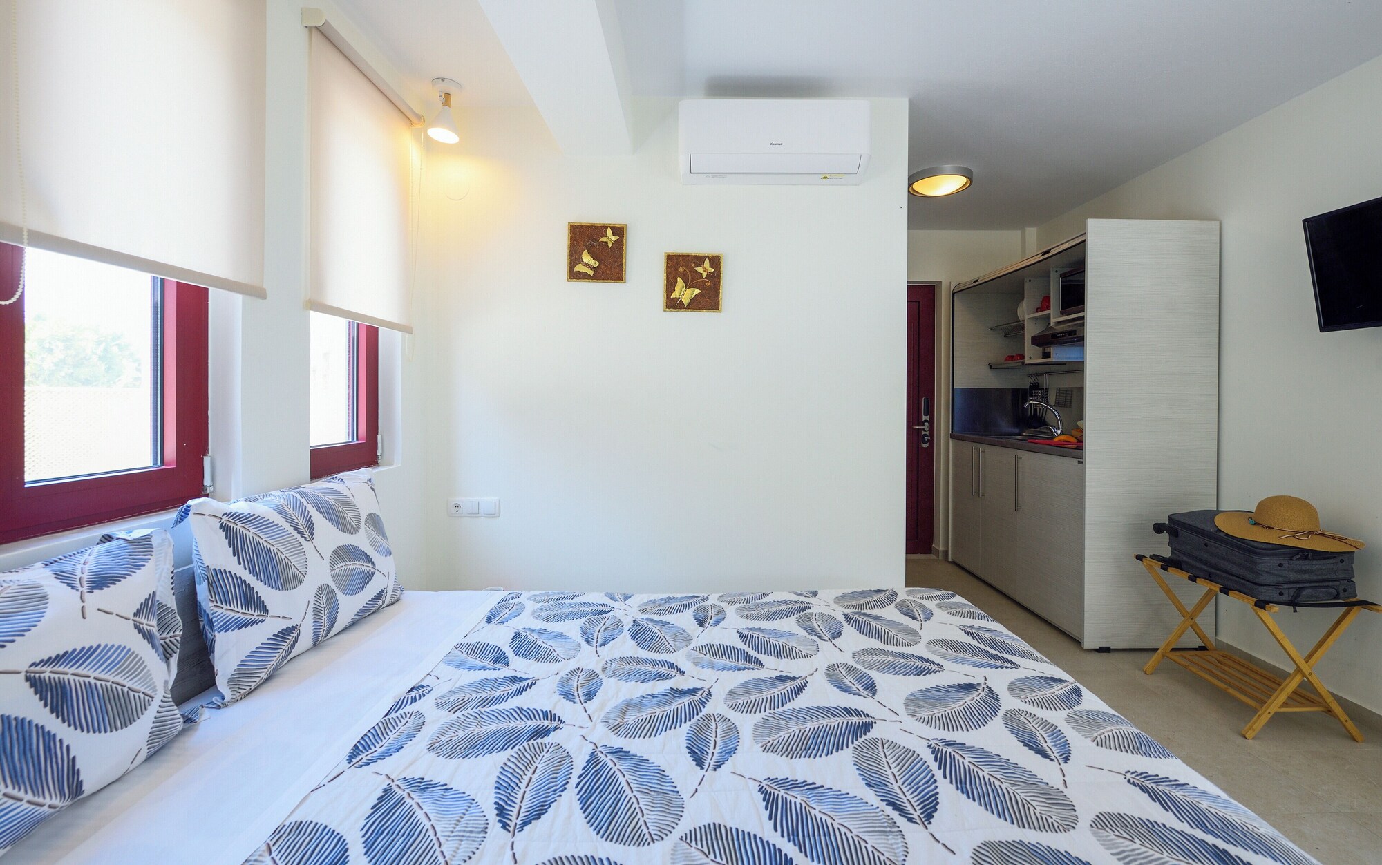 侧面海景豪华双人间 - 带阳台