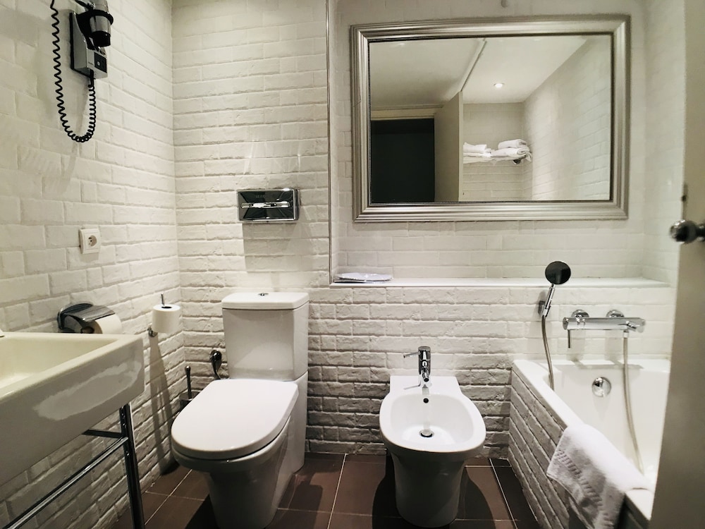 带阳台的海景双床间