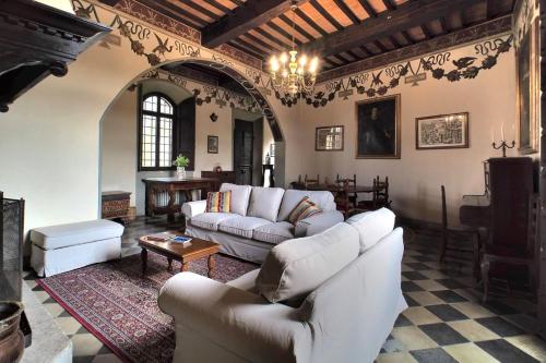 高级三卧室公寓 - 带花园