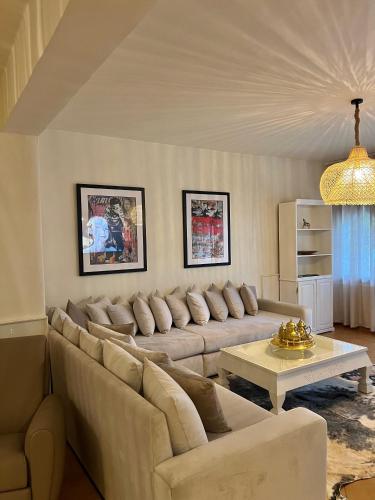 豪华园景双卧室公寓