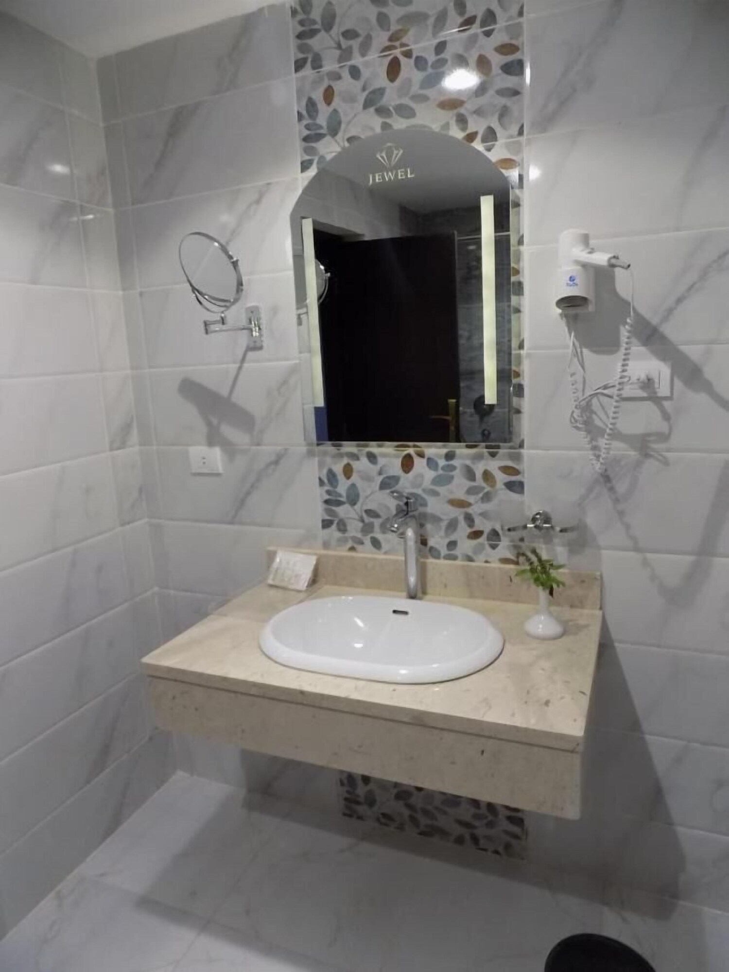 山景双人或双床间