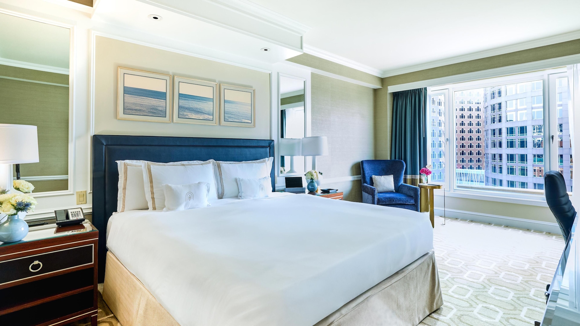 城景高级特大床房