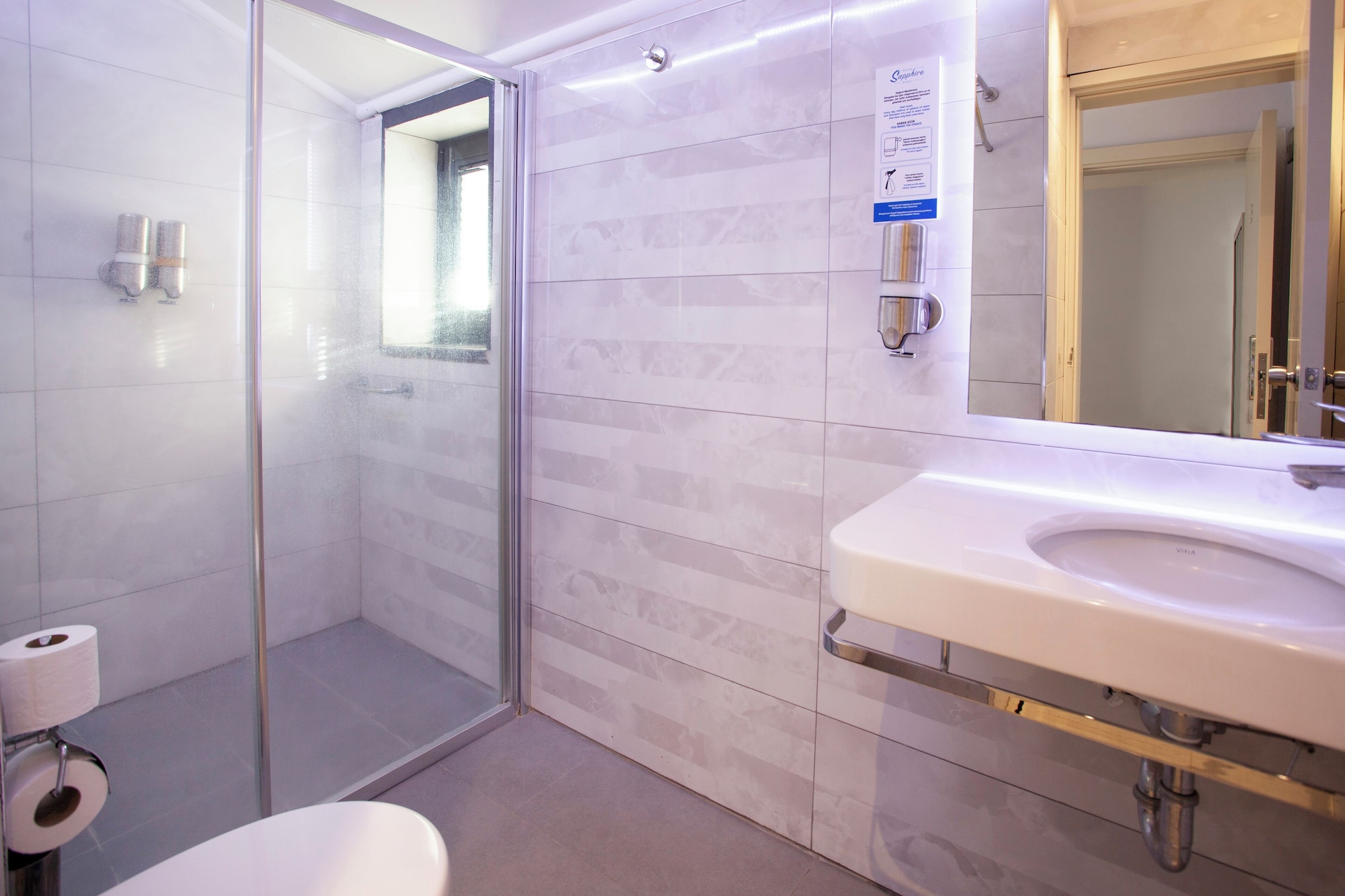 带海景的全景双人房