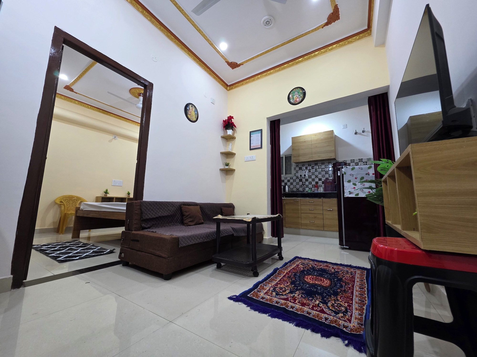 奢华公寓， 多张床， 阳台， 城市景观