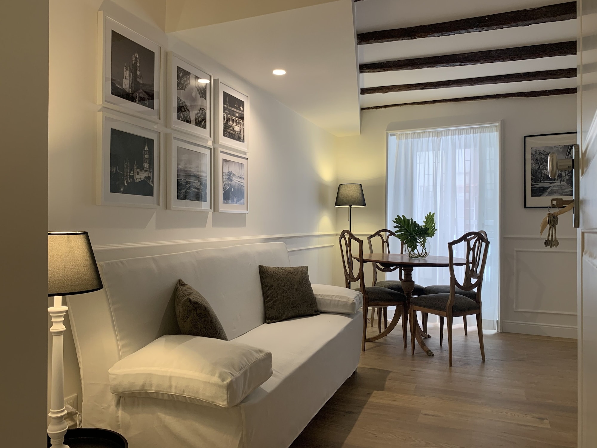 Exclusive Apartment, 1 Bedroom, Kitchen, Mezzanine