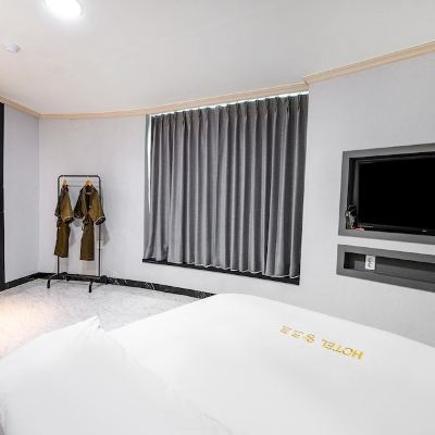 Room (Deluxe couple PC (double bed + double) Yeosu Hotel Encore 쿠폰