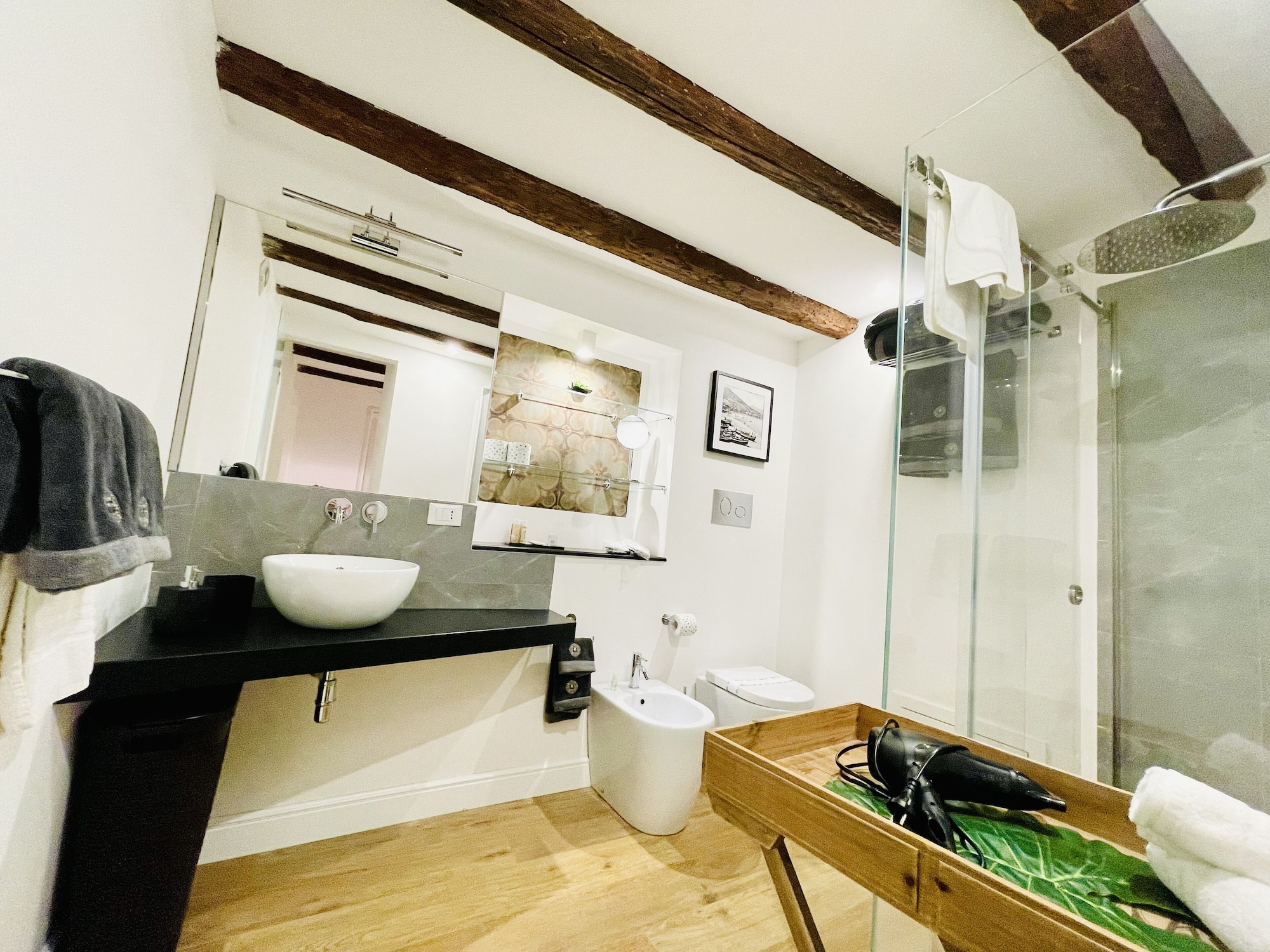 Exclusive Apartment, 1 Bedroom, Kitchen, Mezzanine