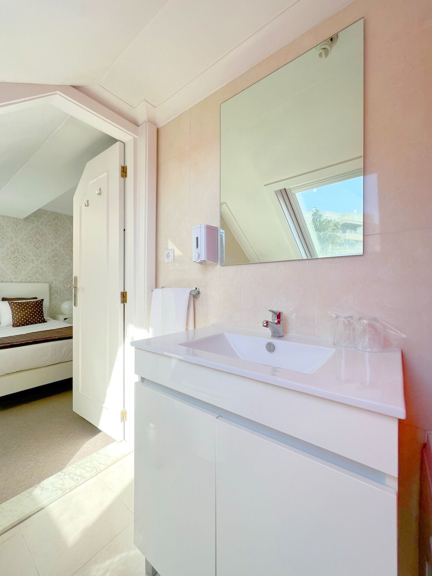 市景典雅双人间