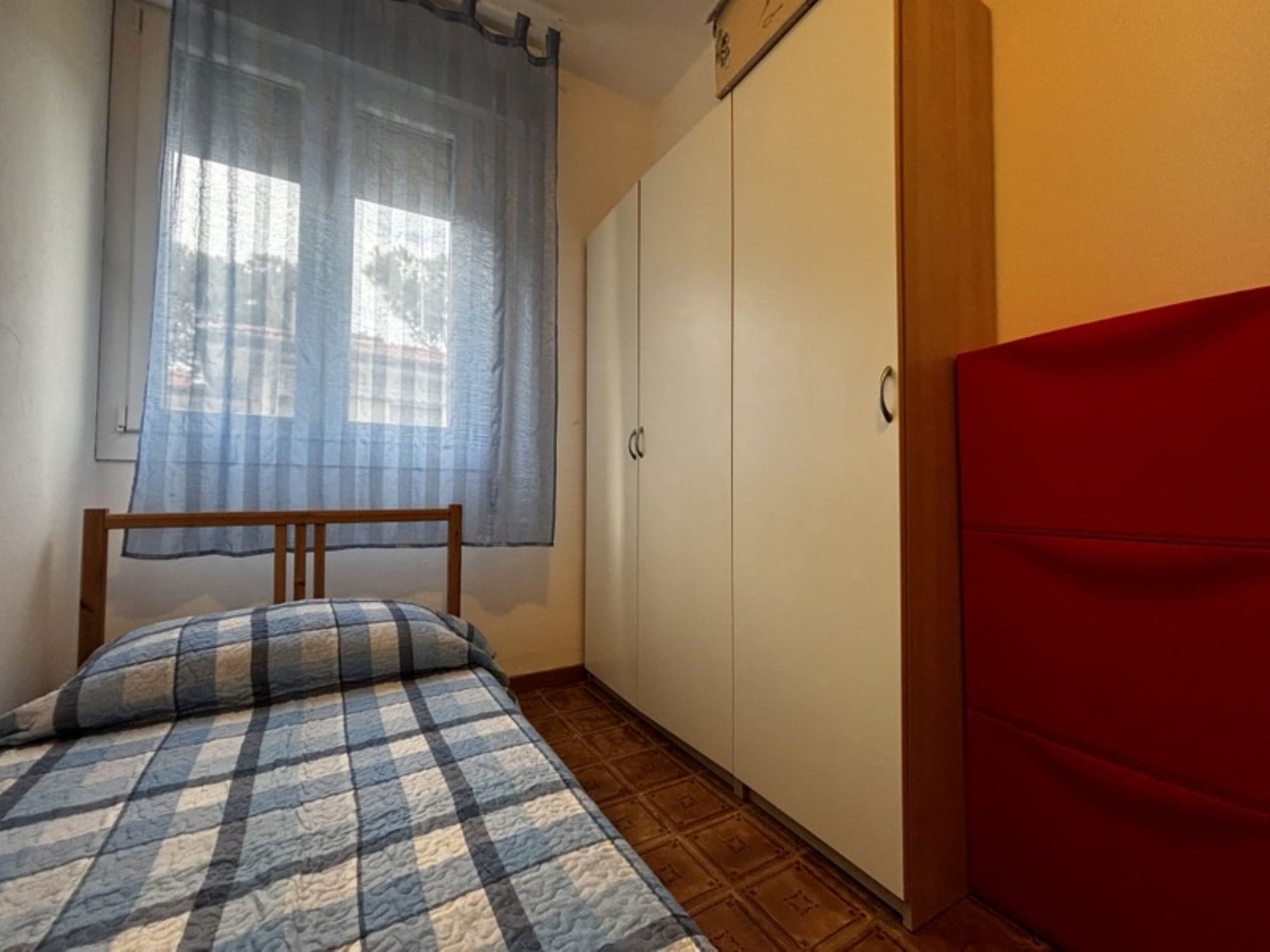 带阳台的花园景两卧室公寓