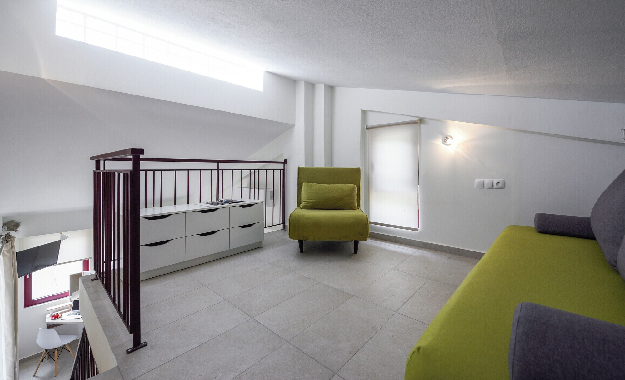 部分海景家庭间 - 带阳台