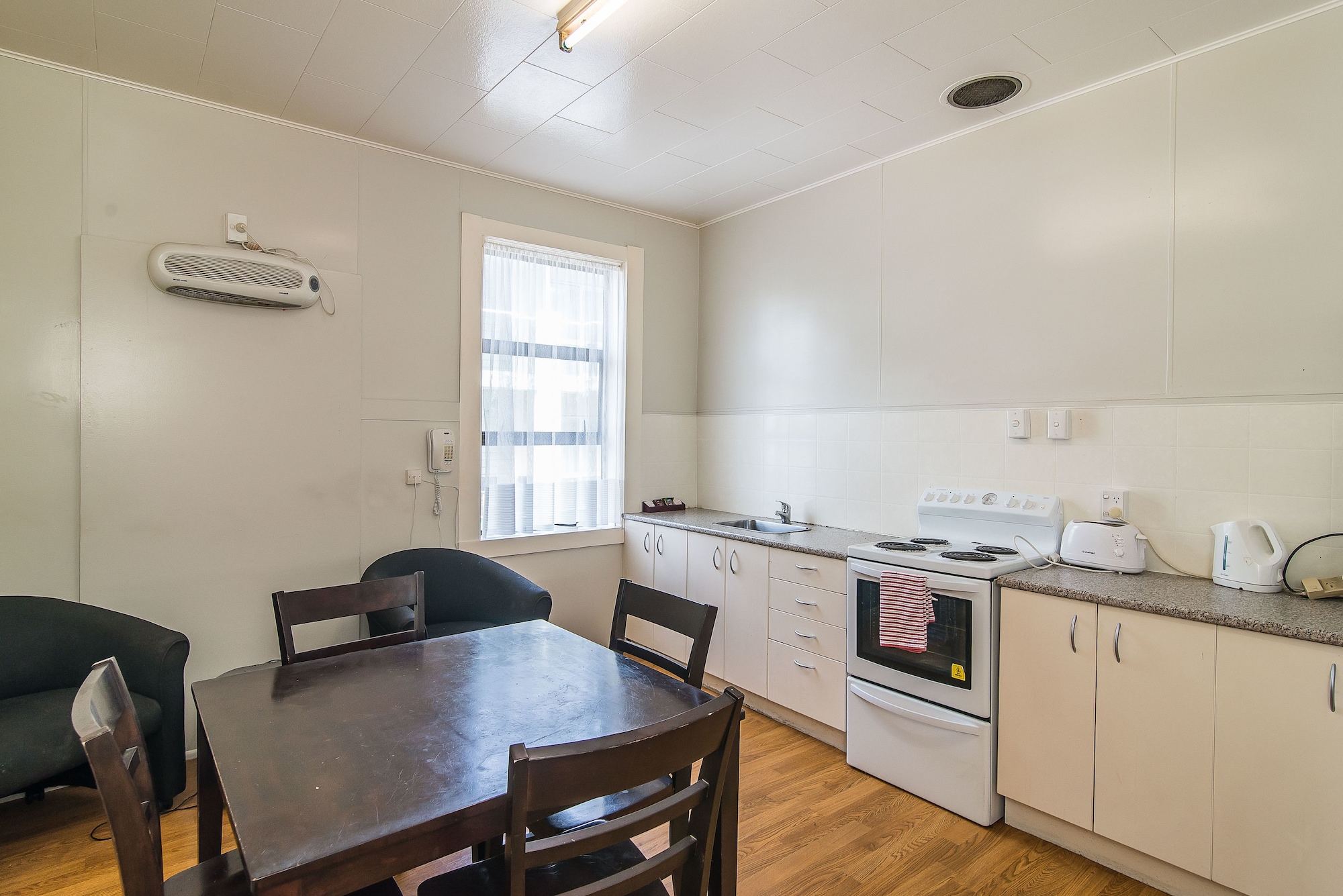 两卧室别墅（带厨房）