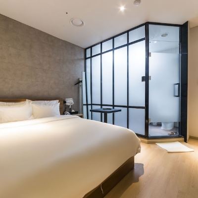 Standard Room (Free View of Pubg Pc, and Disney Marvelous) Bundang Hotel & U 쿠폰