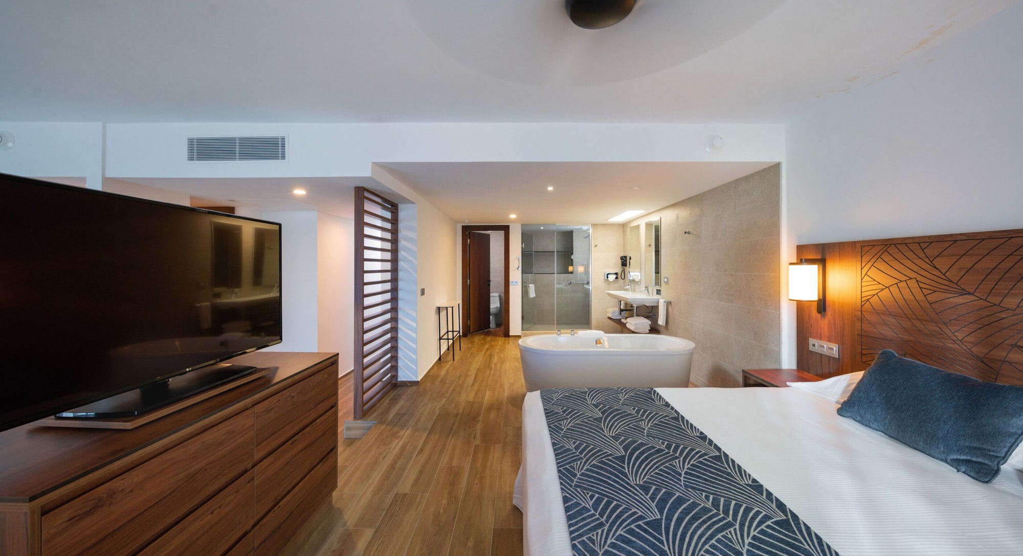 套房， 海洋景观 （U）