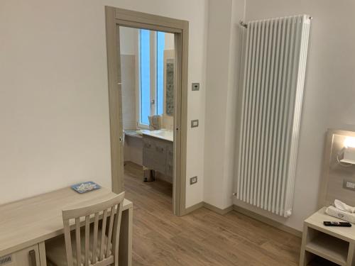 双人房（带独立浴室）