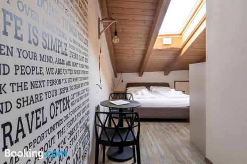 标准三人间-带空调-位于阁楼