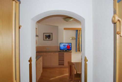 較大的兩臥室公寓