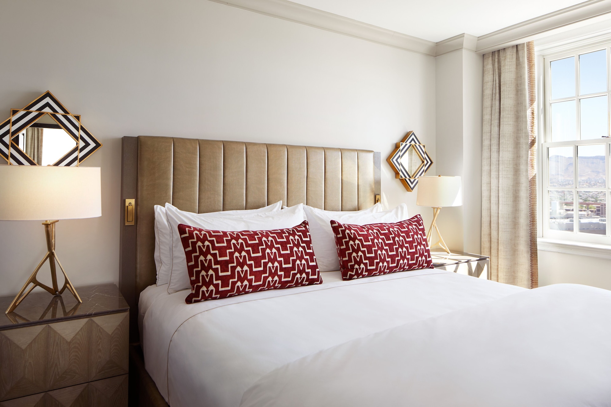 特大床房（Pioneer）