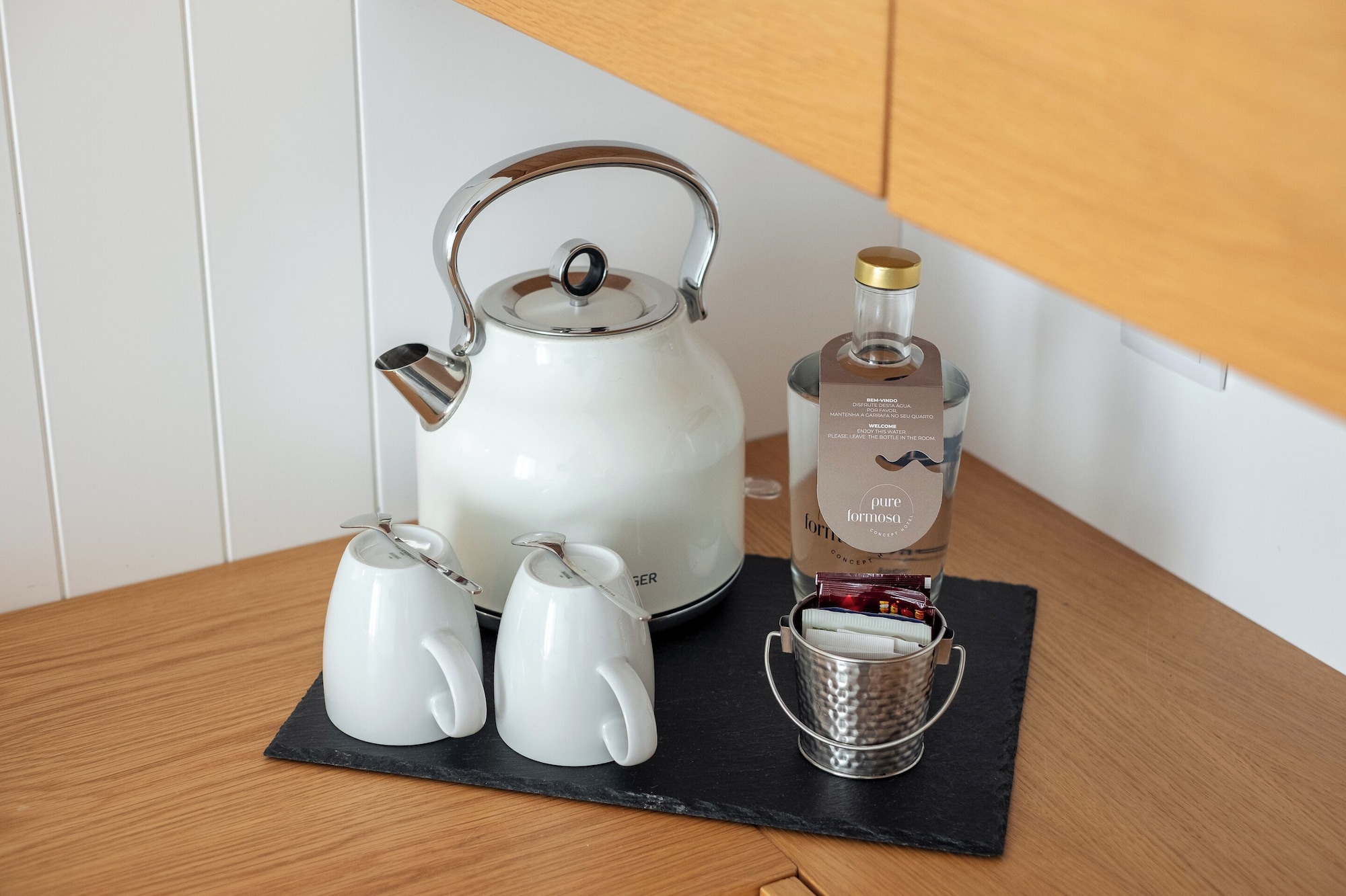 甄选双人或双床房