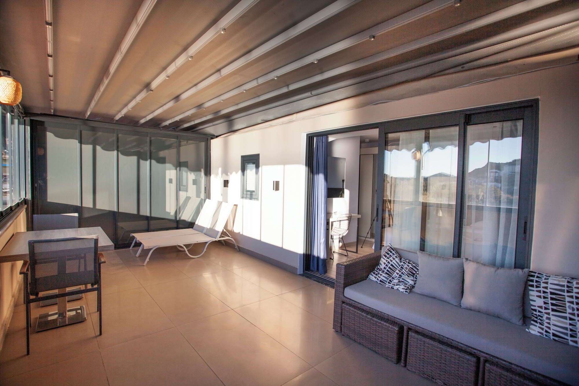 带海景的全景双人房