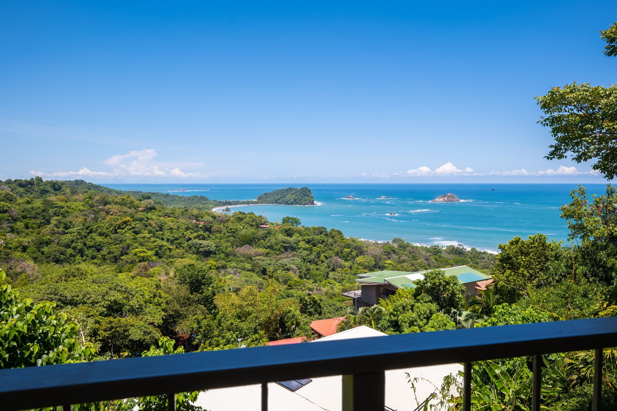 标准日出海景房