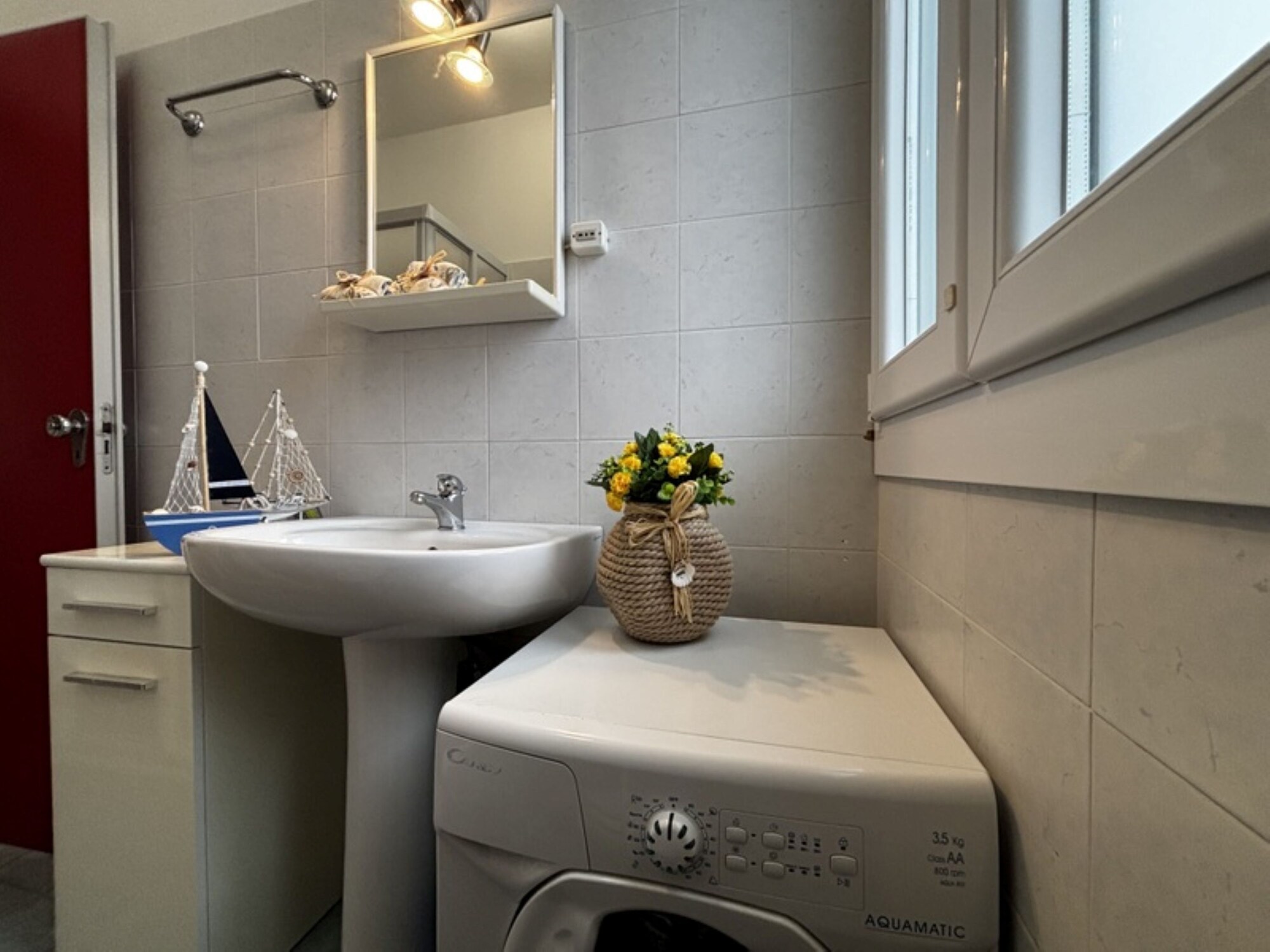 带阳台的花园景两卧室公寓