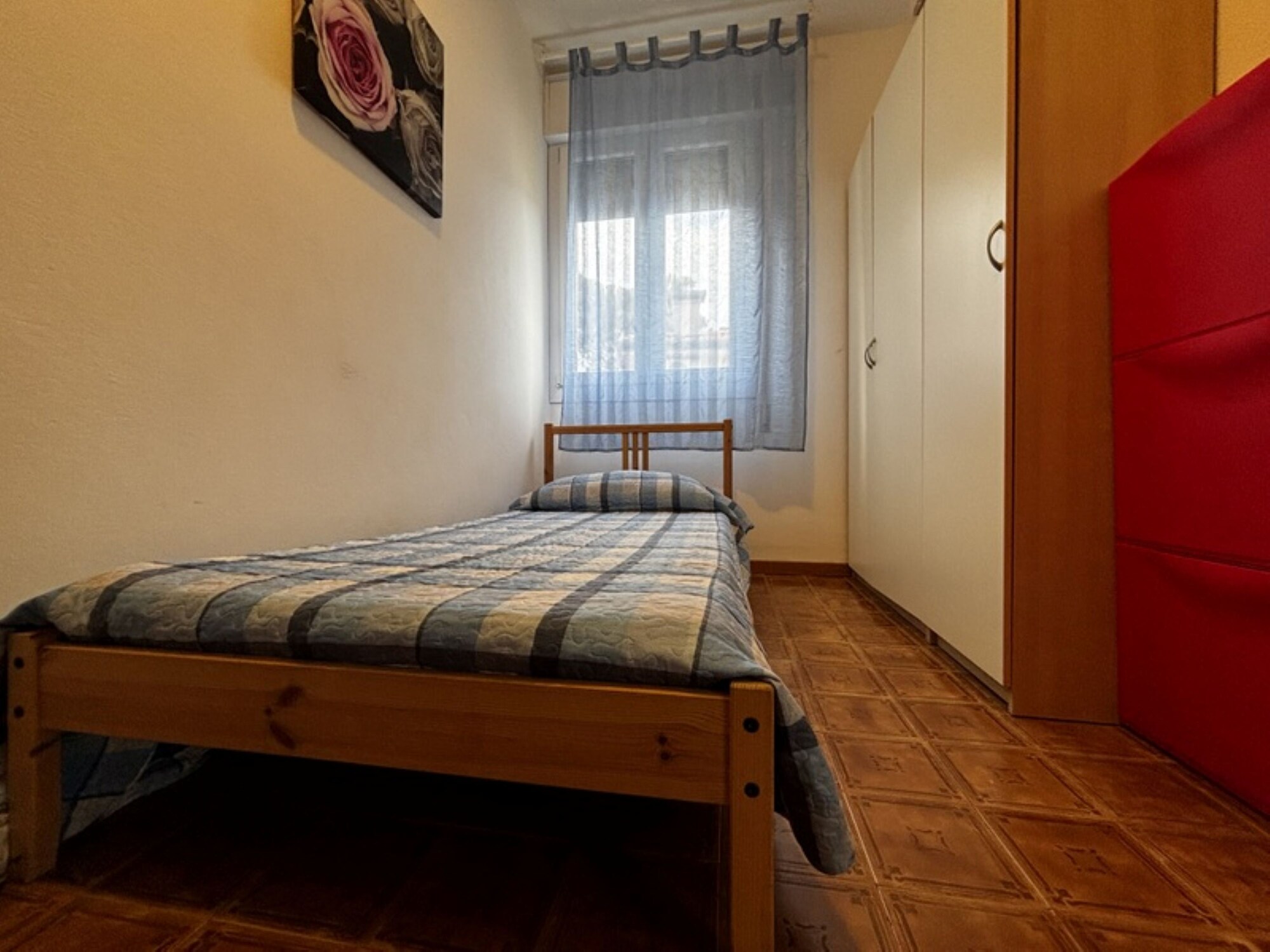 带阳台的花园景两卧室公寓