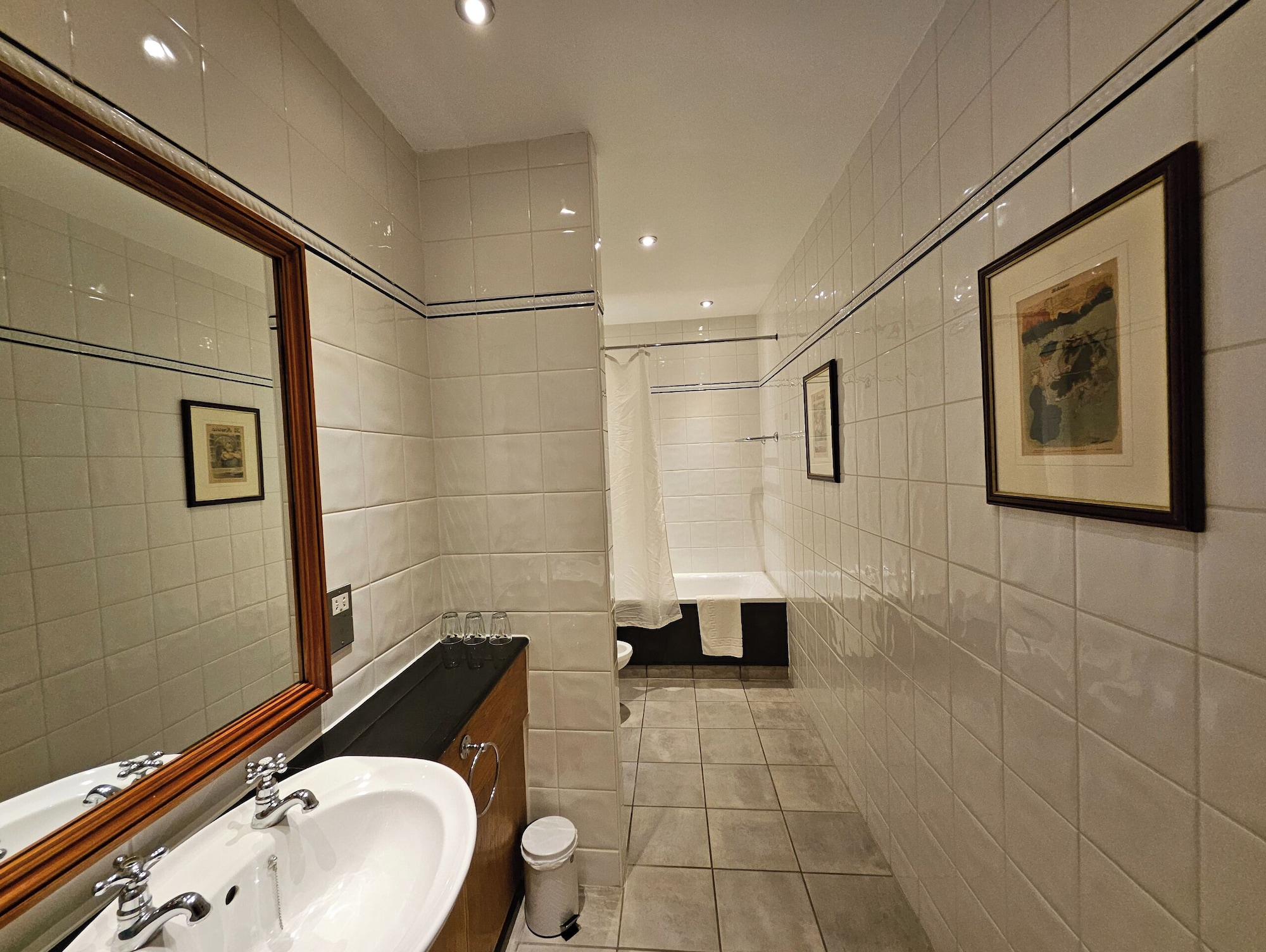 高级双床房，2张单人床