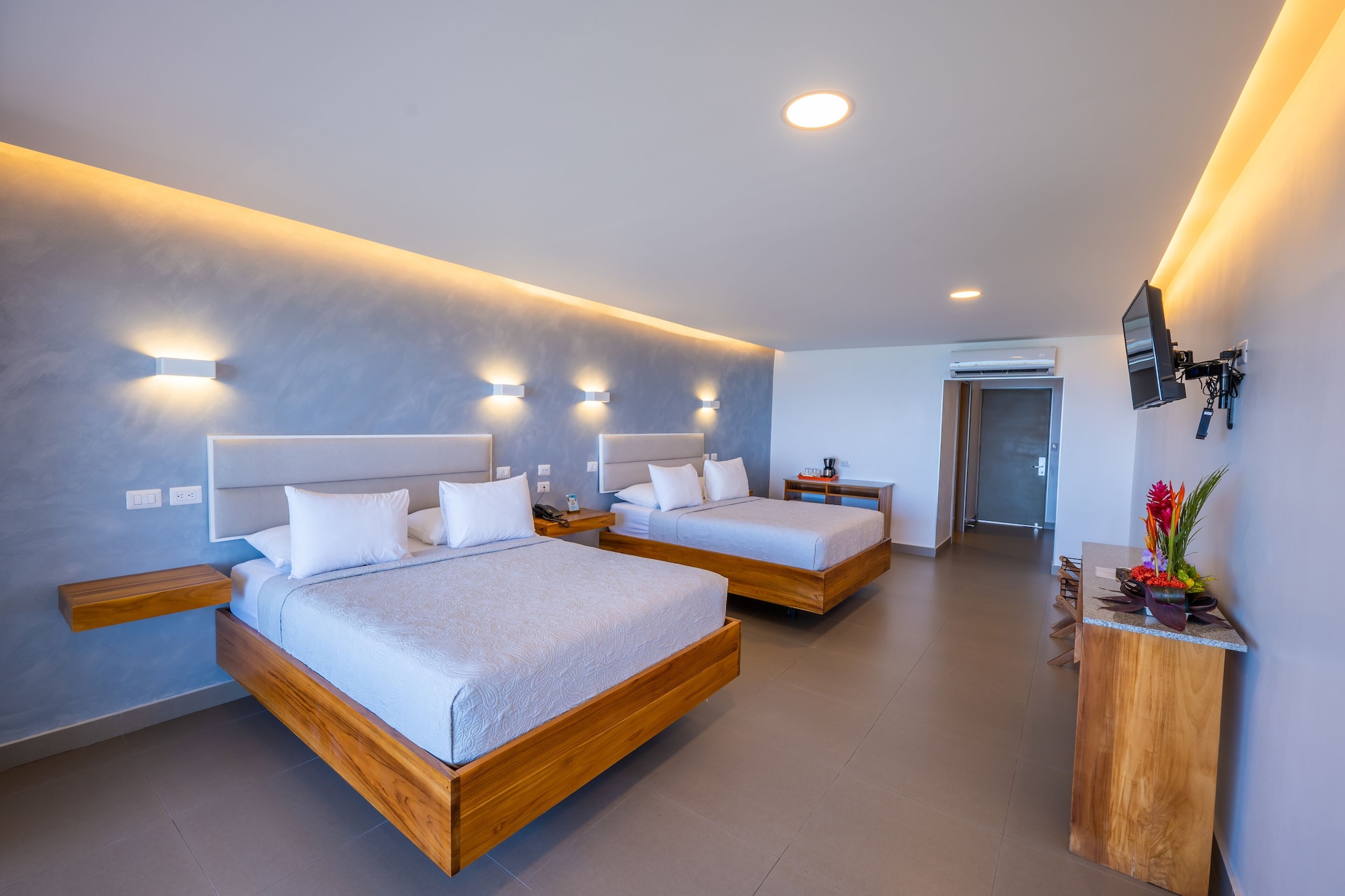 高级日落海景房