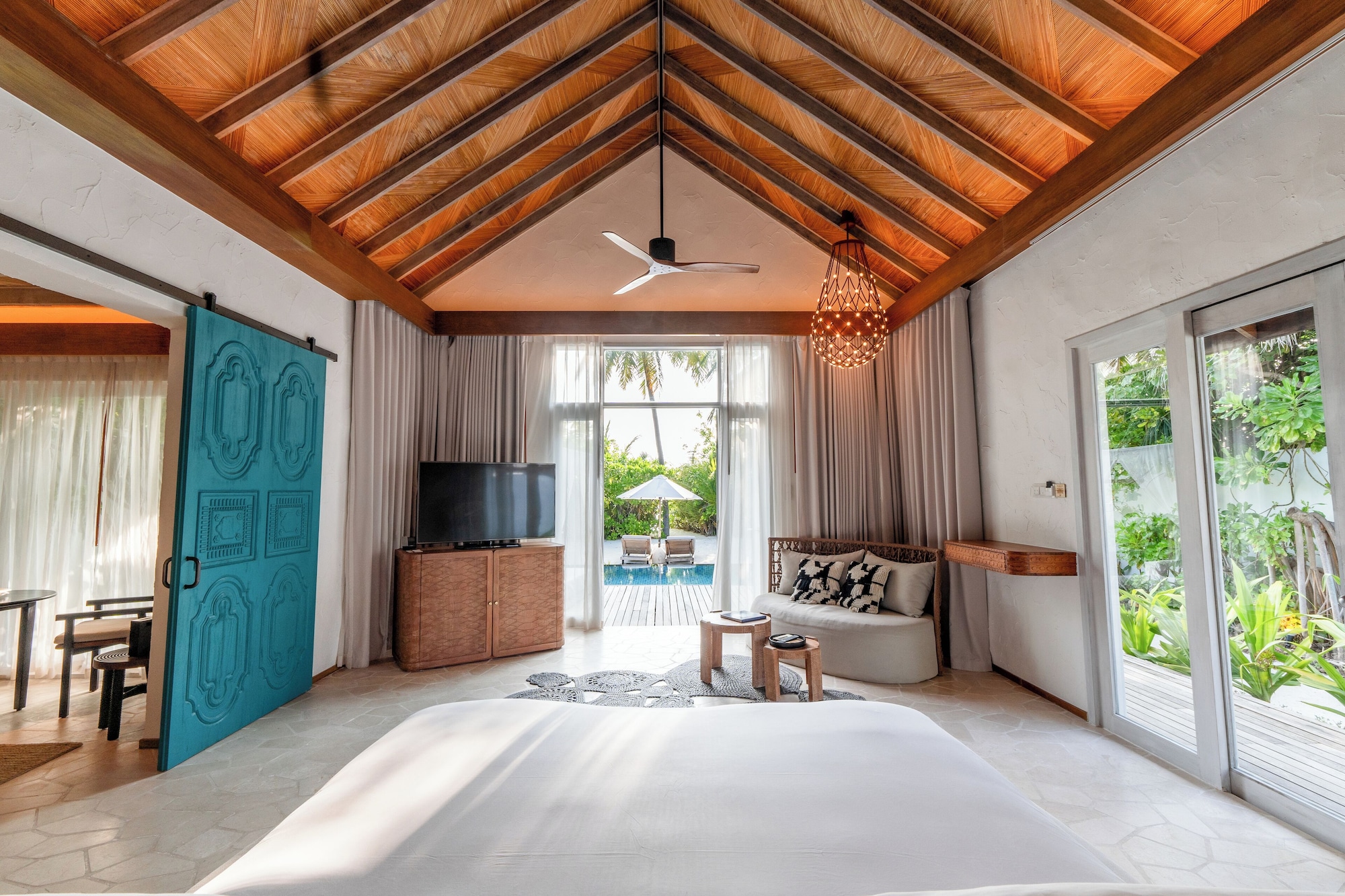 海滩日落别墅 - 带泳池