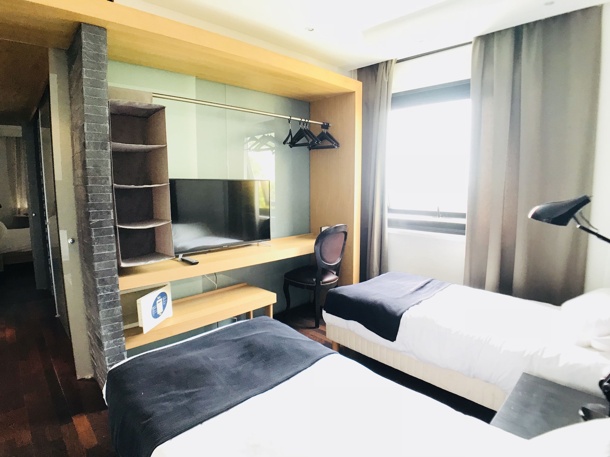 家庭套房， 连通房， 海景