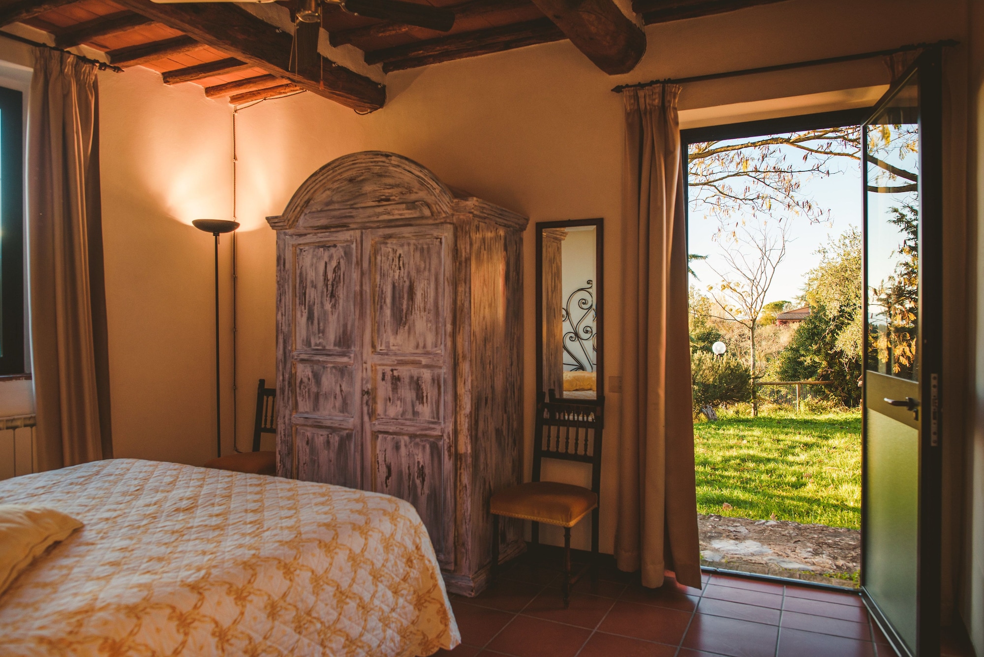 带葡萄园景观的一卧室公寓