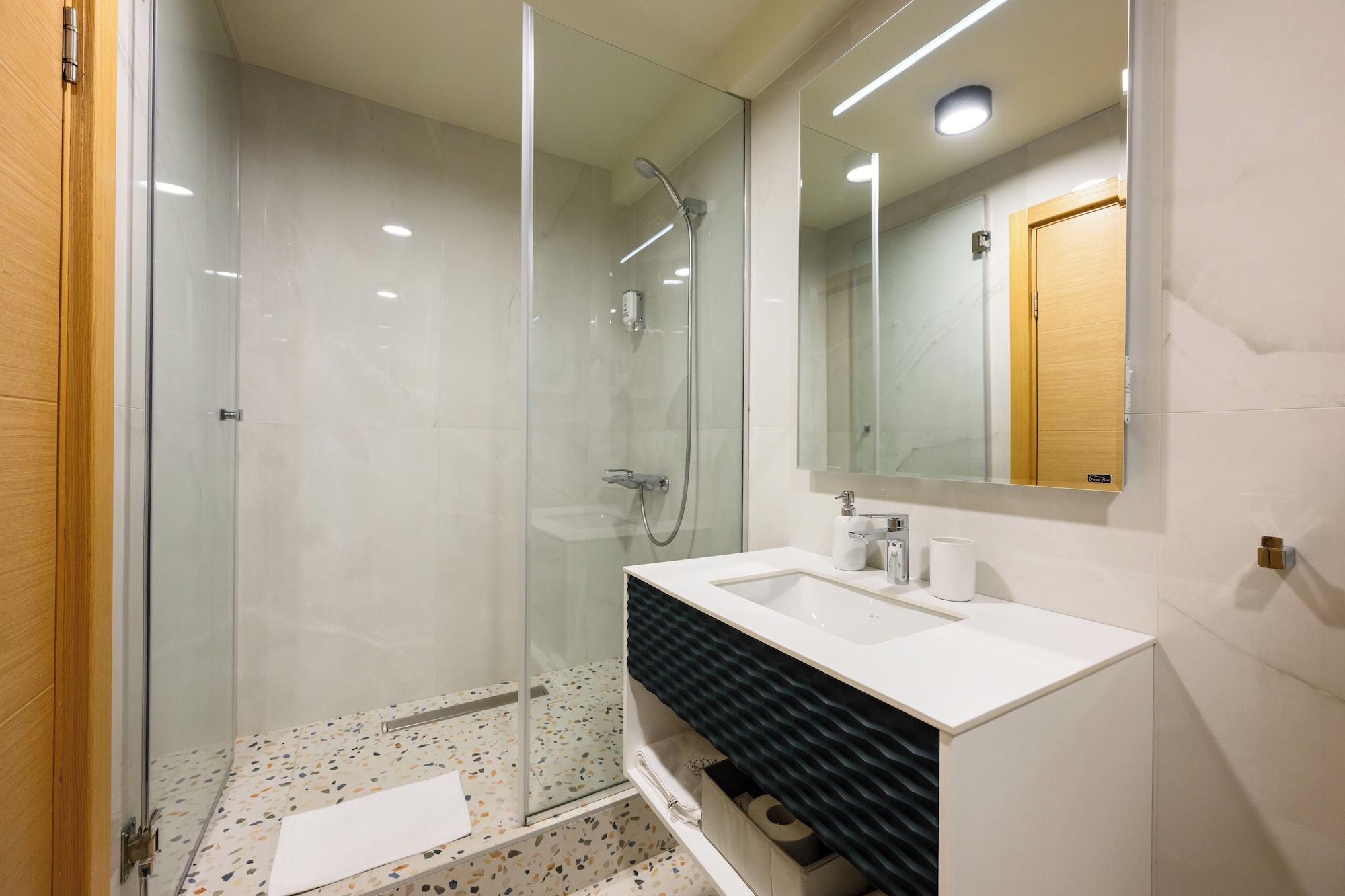 高级三人房 禁烟