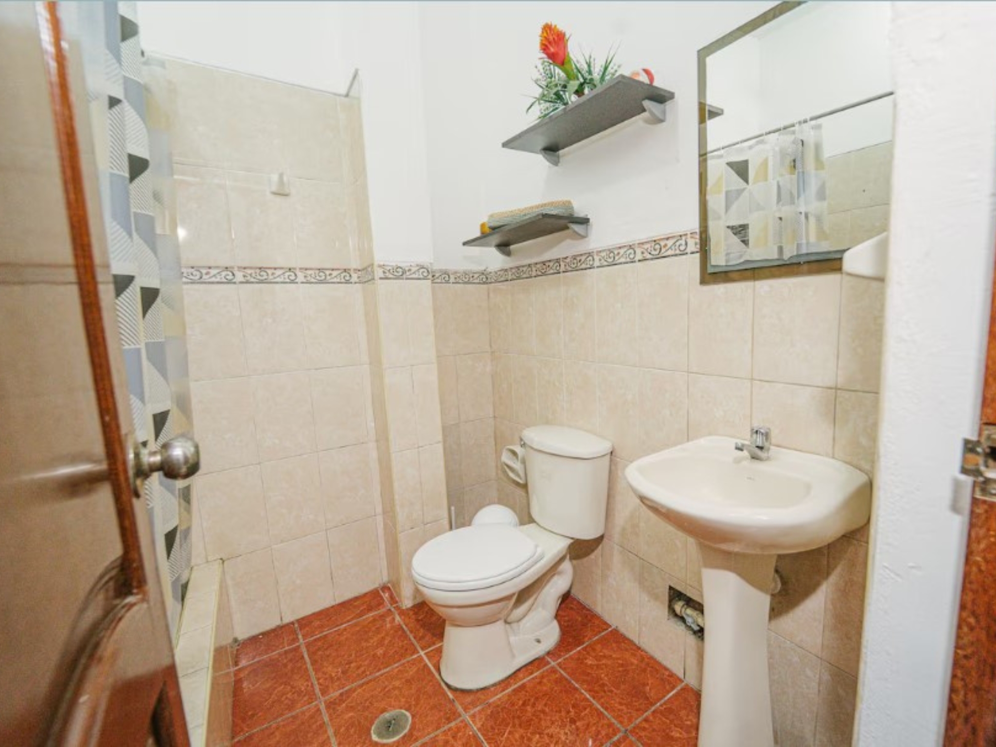 公寓，整套房屋或公寓