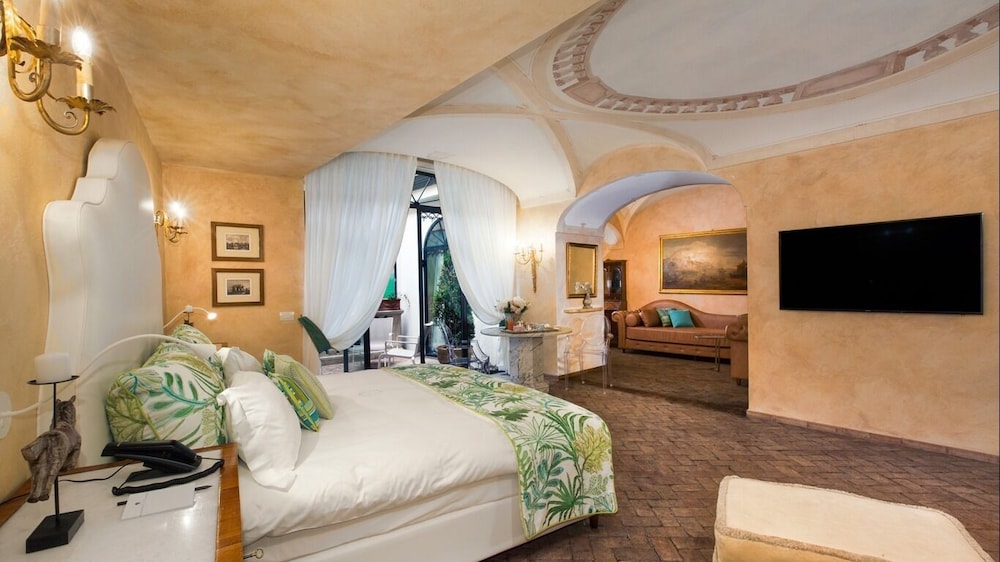 Two-Bedroom Executive Suite-Non-Smoking