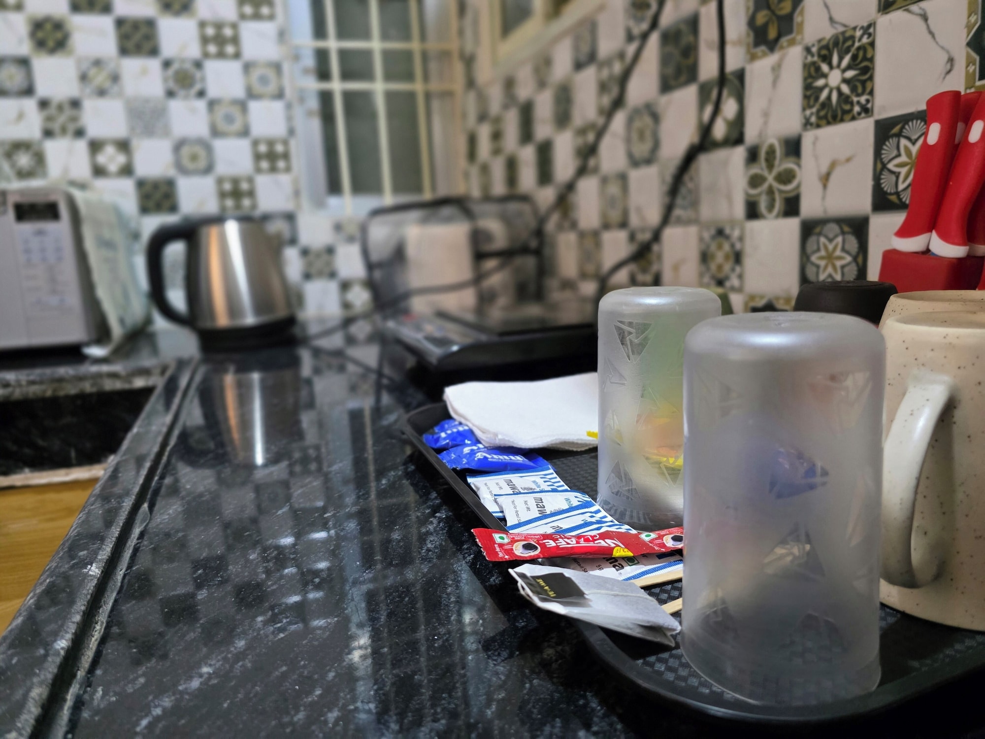 奢华公寓， 多张床， 阳台， 城市景观