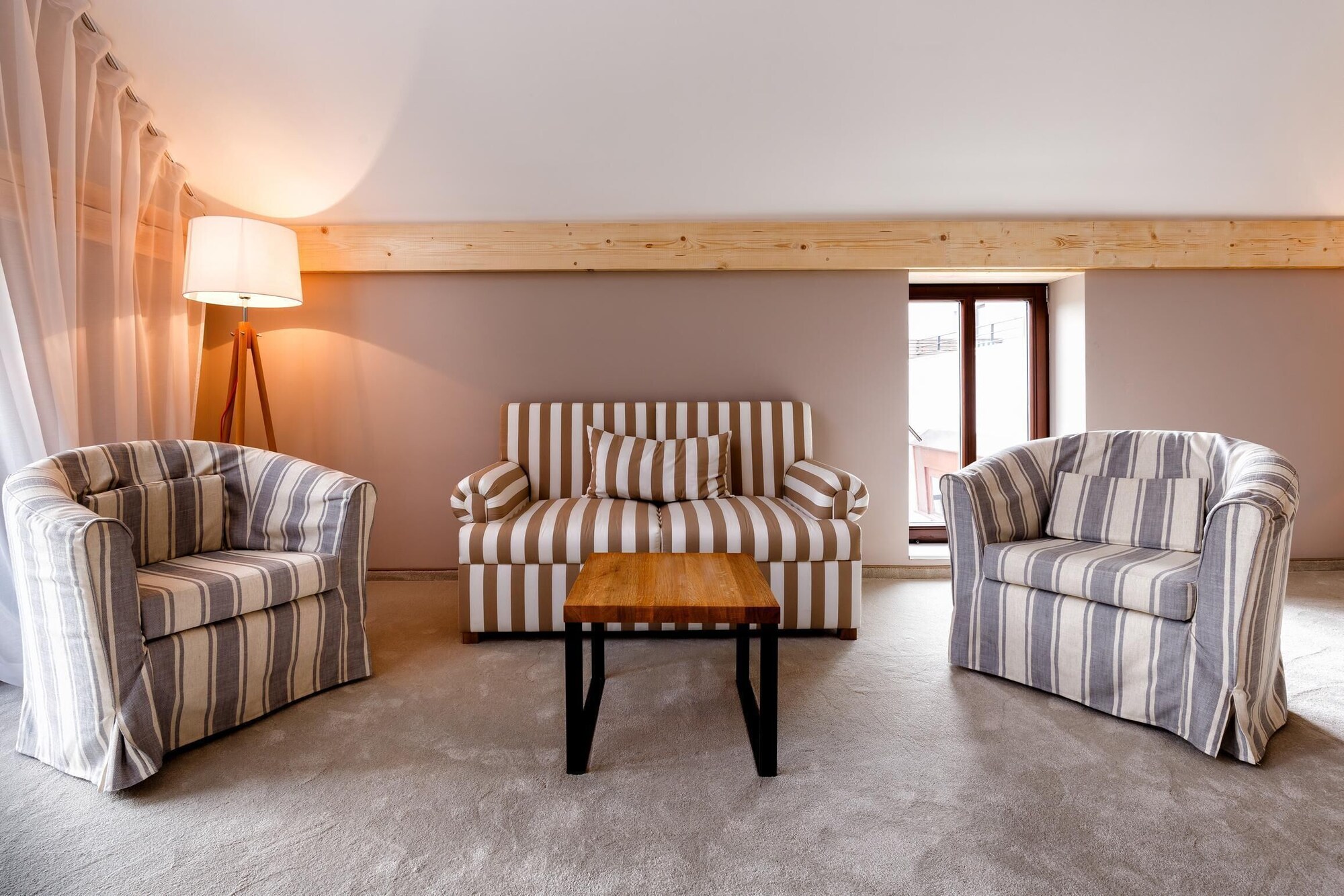 豪华套房 - 一楼