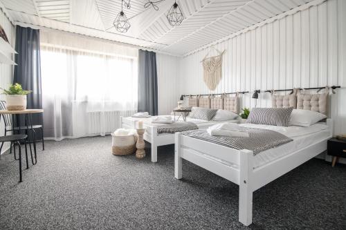 三人房（带独立浴室）