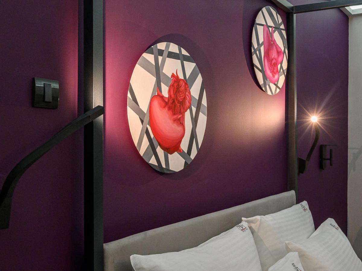 豪华双人床房（带加床）