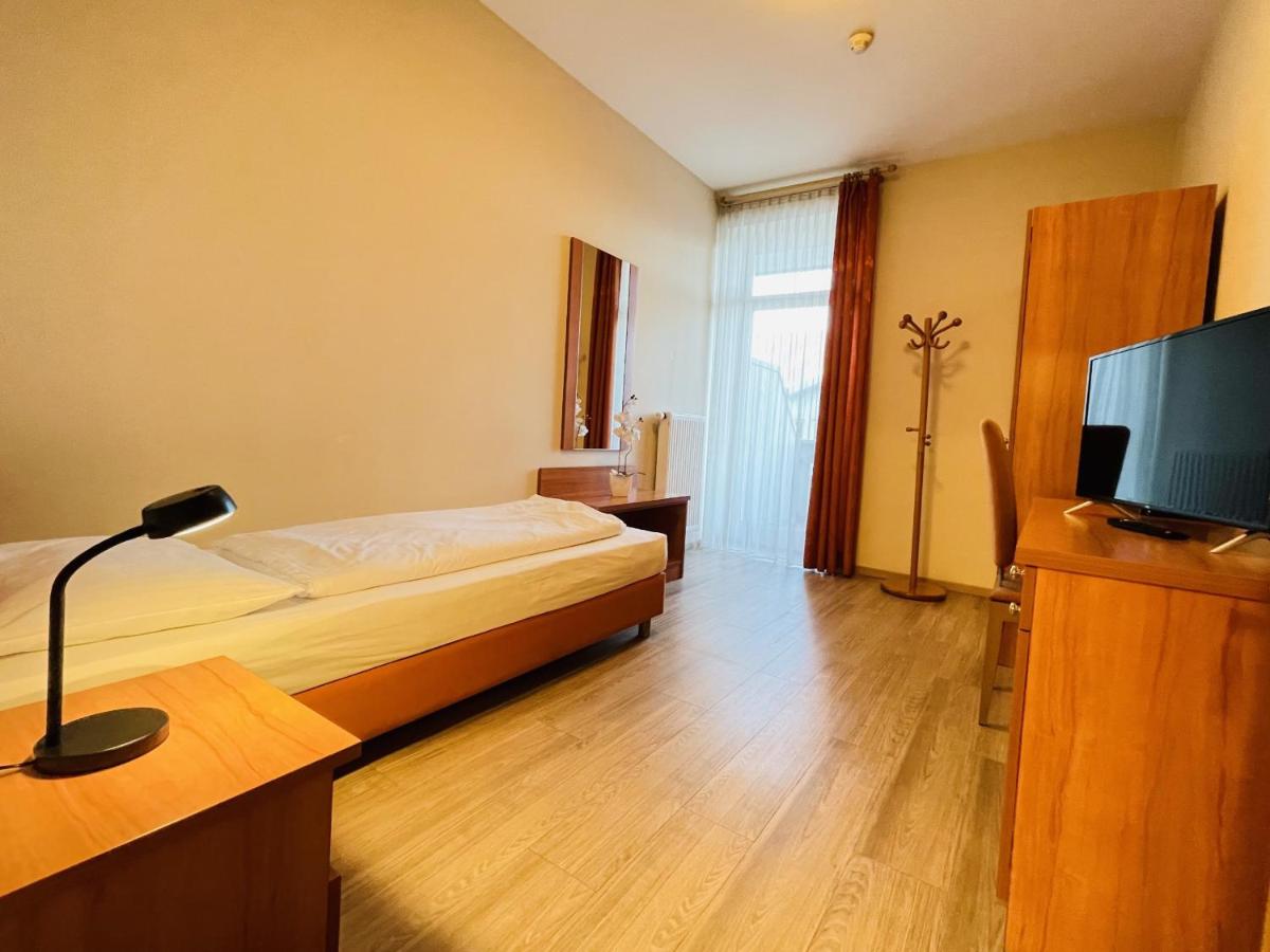 经济单人房（带阳台）