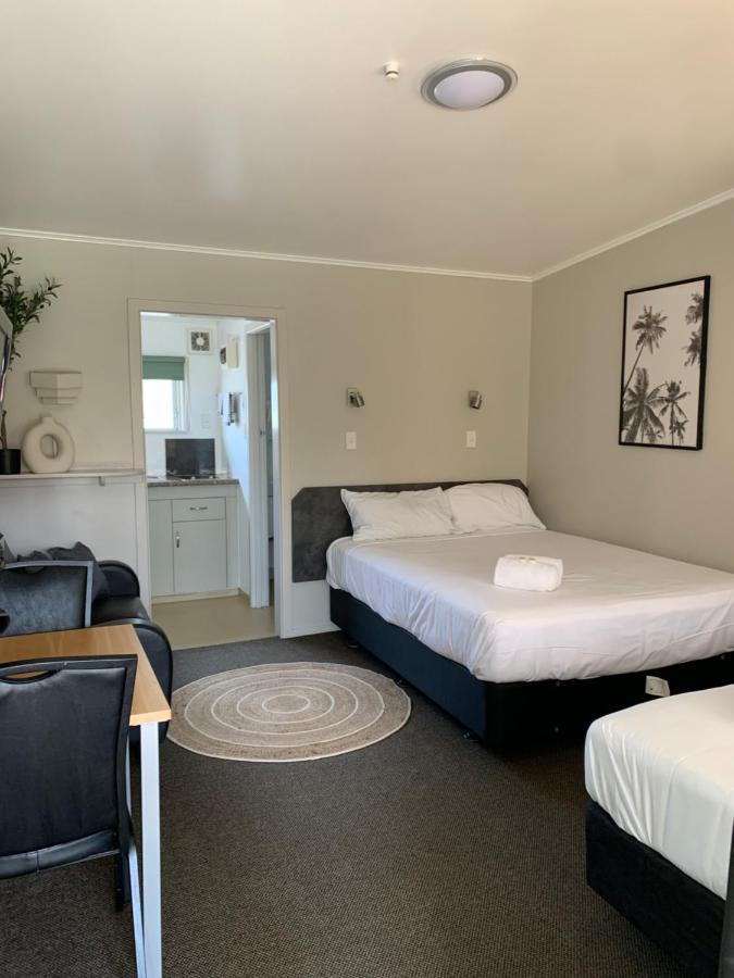 标准开间， 多张床