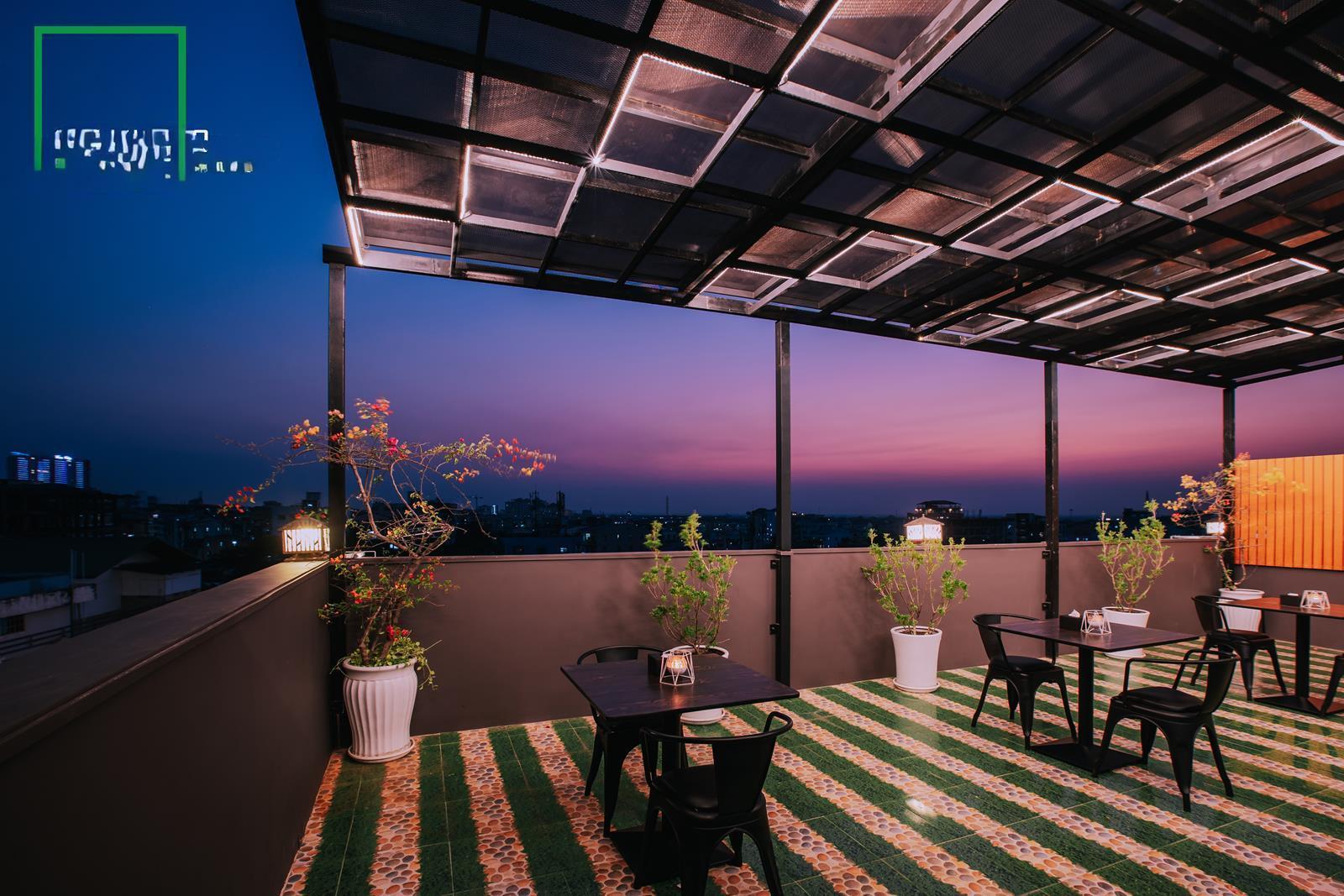 标准双床房（带公共浴室）