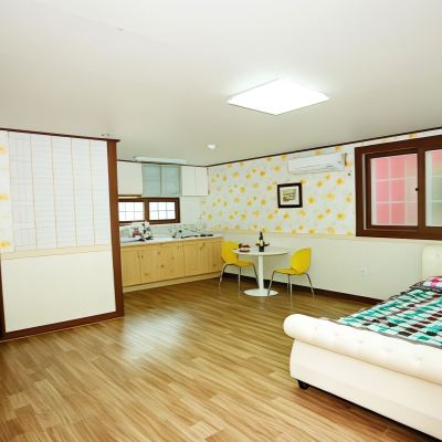 Yellow Room 1 Miryang Sky Pension 쿠폰