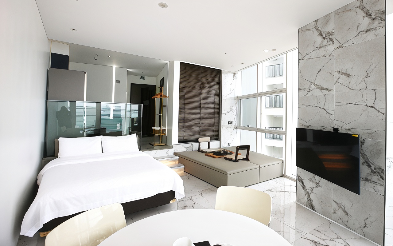 1室一室房（702 （Studio-Type One-Room））