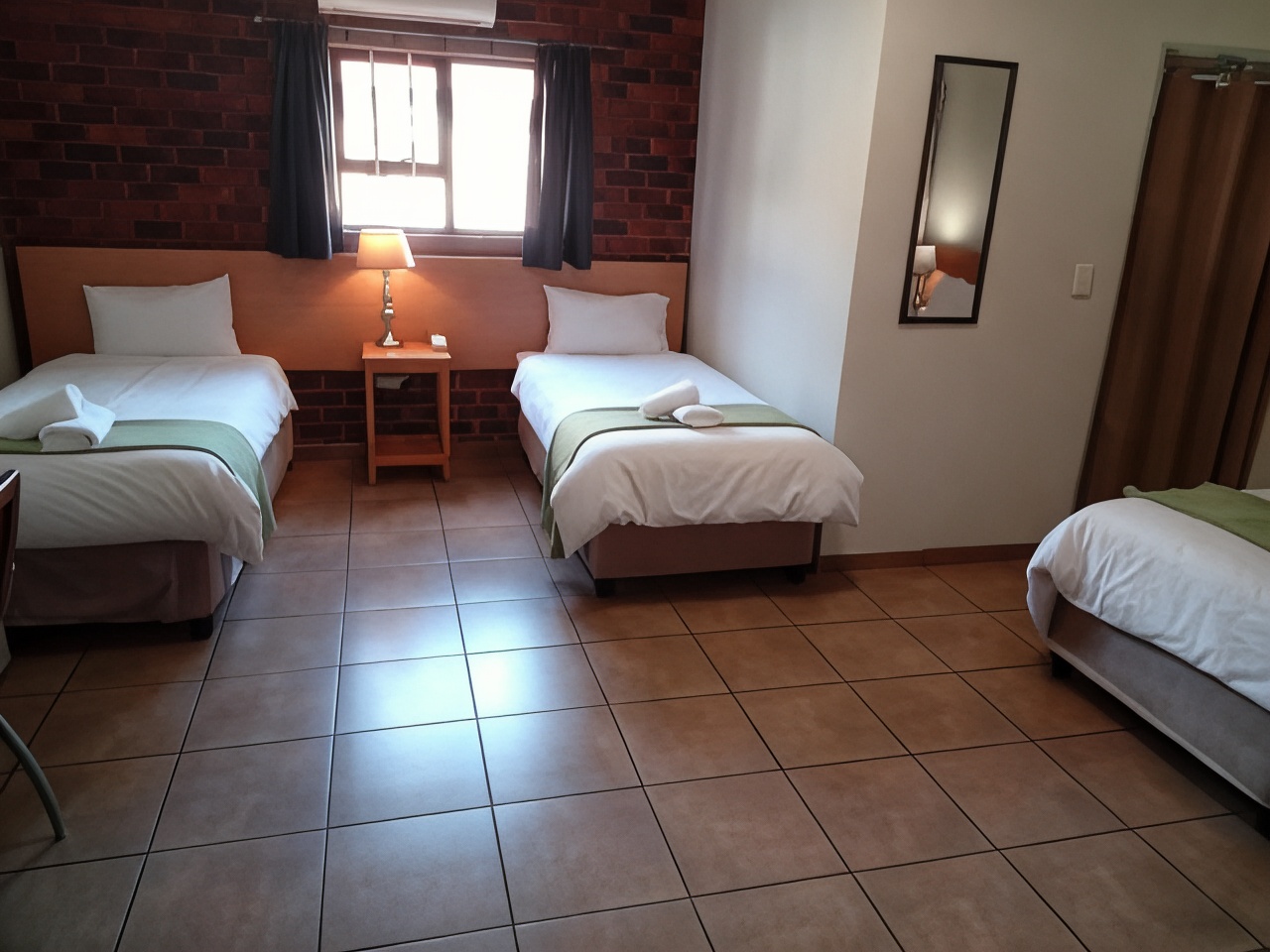 家庭间 - 位于底楼