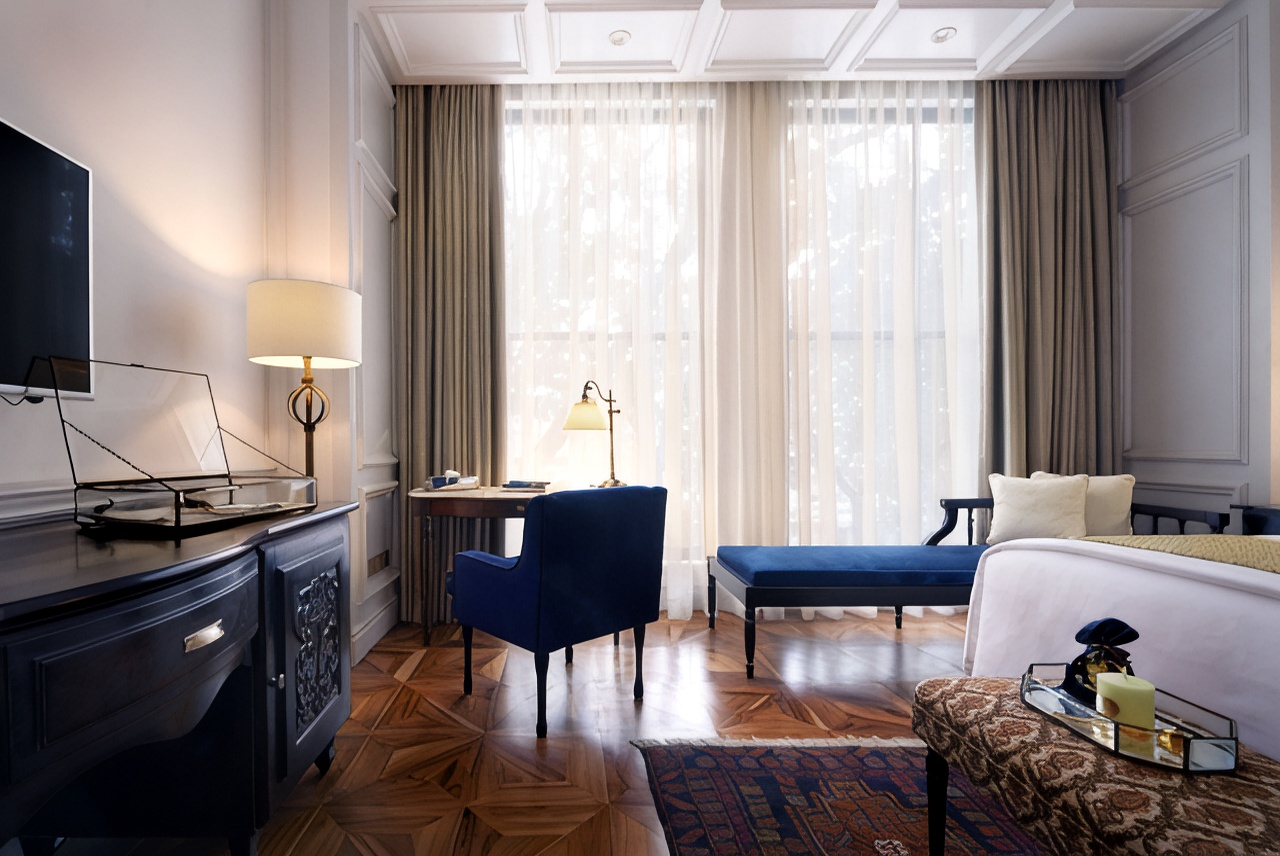 经典白间（Classic White）