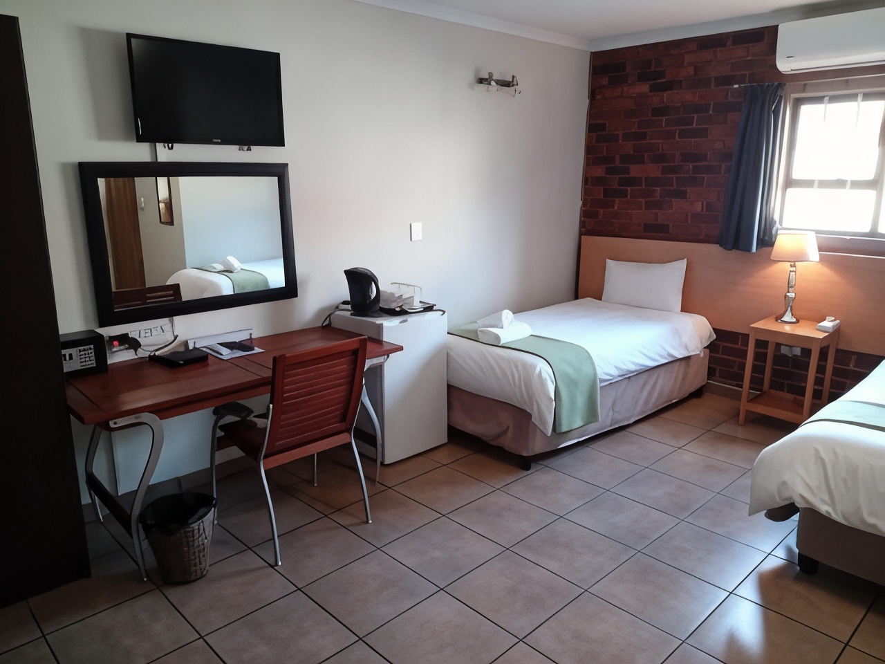 家庭间 - 位于底楼