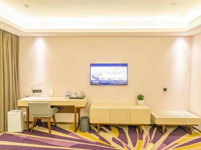 豪华家庭房（慕思床垫+电视投屏+智能客控+小冰箱）