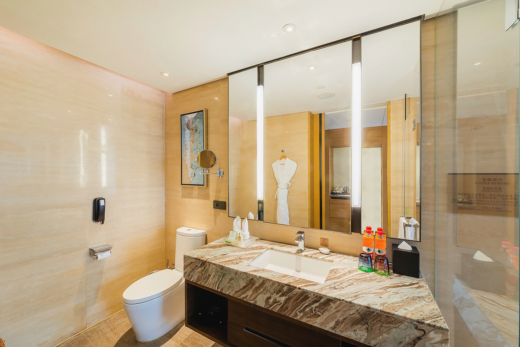 假日城市景观豪华双床房