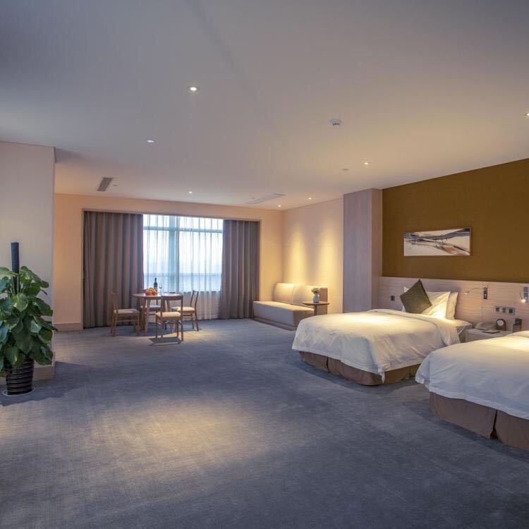 家庭套房（超大空间+智能马桶）