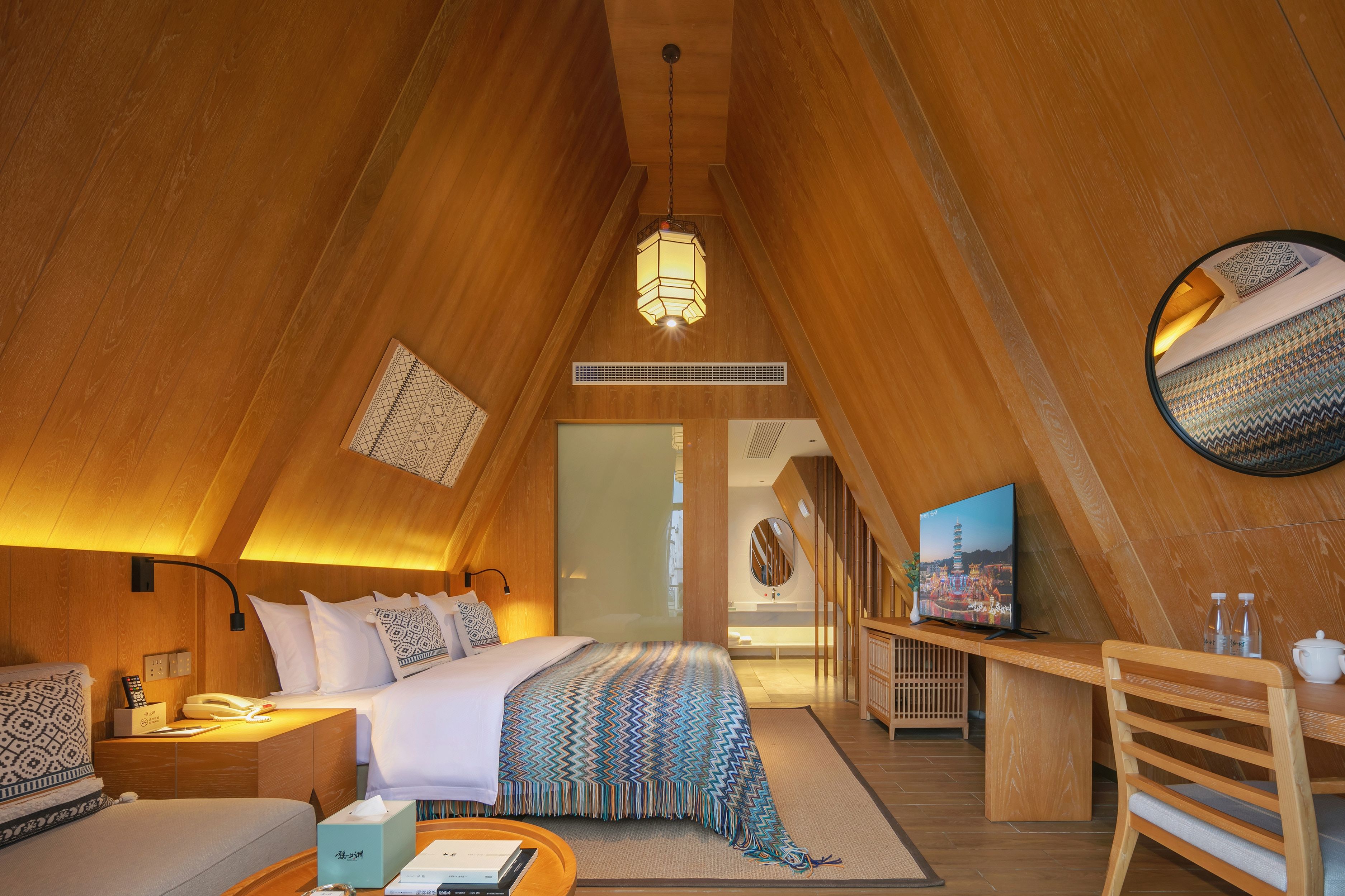 Cabin Suite - With View